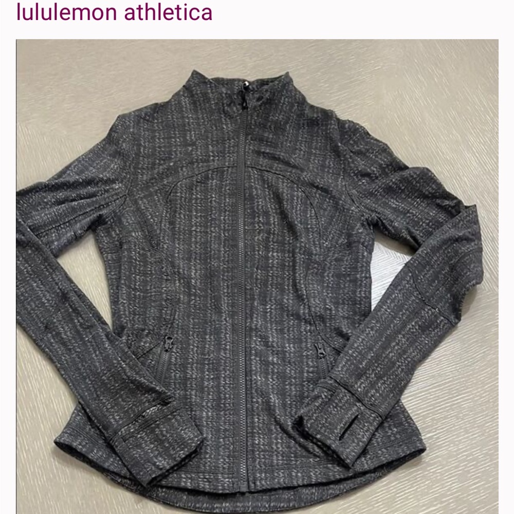Lululemon Athletica Gray Textured Jacket